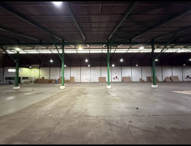 3,544M² WAREHOUSE TO LET IN EPPING INDUSTRIAL